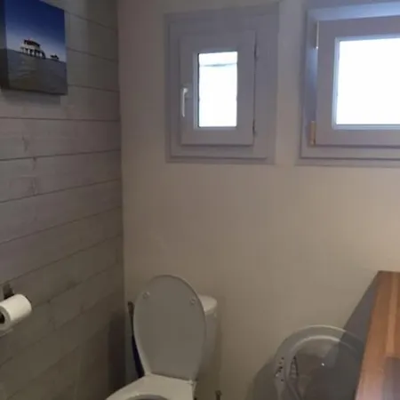 Petite Maison Centre-ville Les Bains *