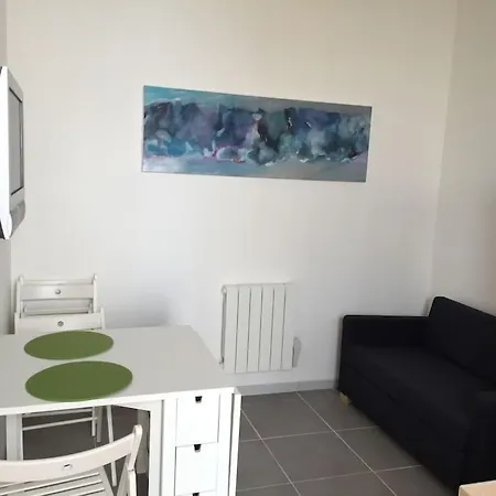 בית נופש Petite Maison Centre-ville Les Bains אנדרנוס-לה-באינס